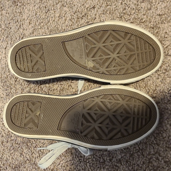 Converse kids shoes black size 11 - Picture 3 of 4